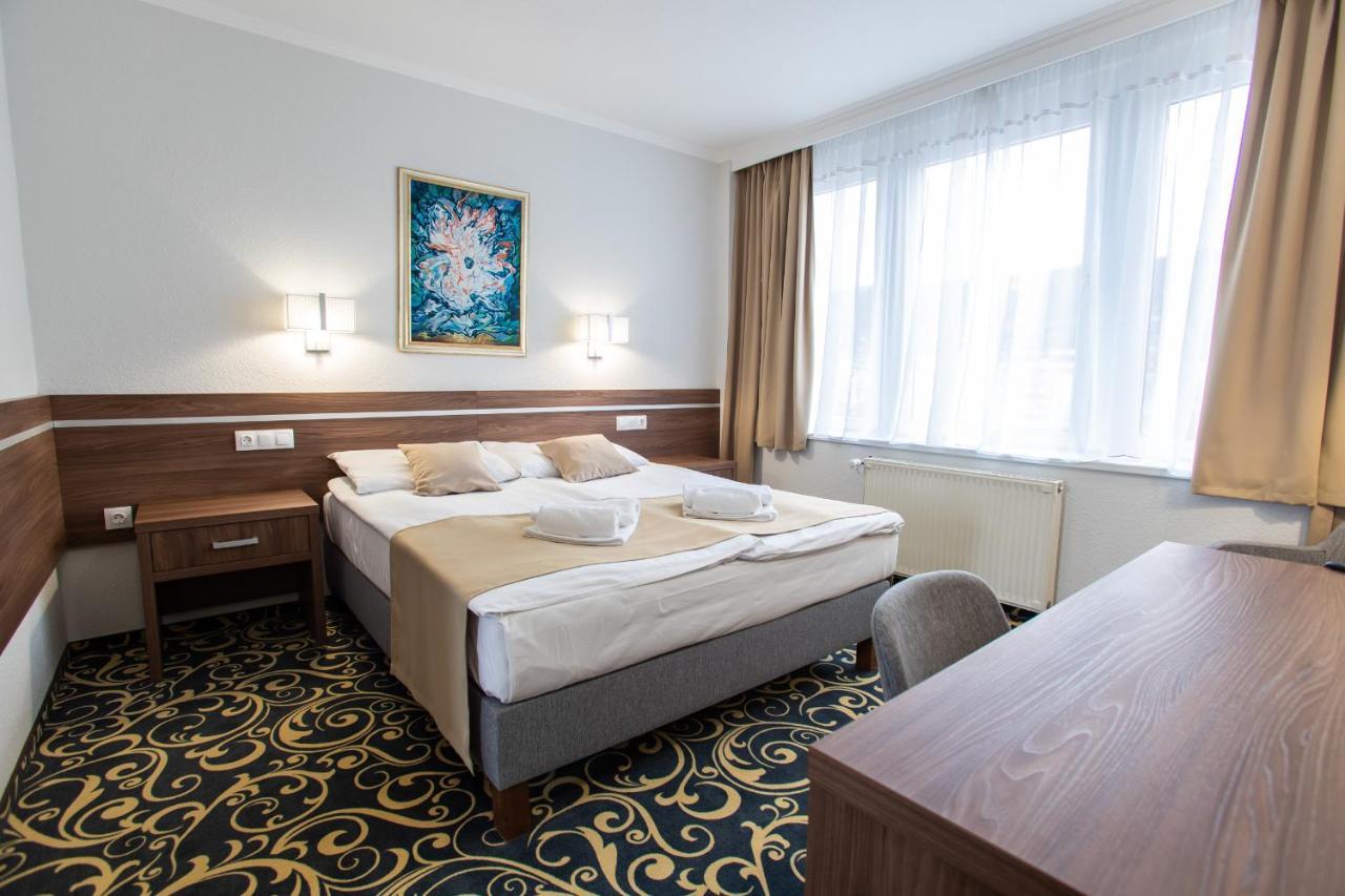 Hotel Arpad Tatabanya